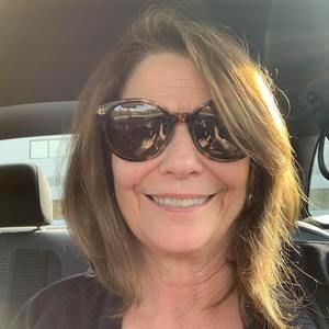 Meet your Posher, Vickie